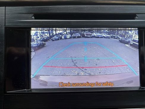 Used 2014 Toyota Avalon XLE image 32