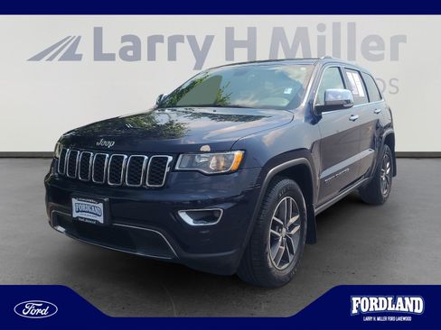 Used 2017 Jeep Grand Cherokee Limited AWD/4WD image 1