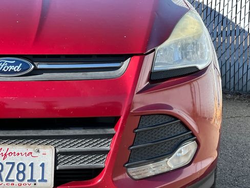 Used 2015 Ford Escape SE w/ Equipment Group 201A AWD/4WD image 14