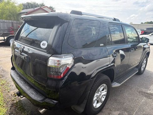 Used 2019 Toyota 4Runner SR5 Premium RWD image 11