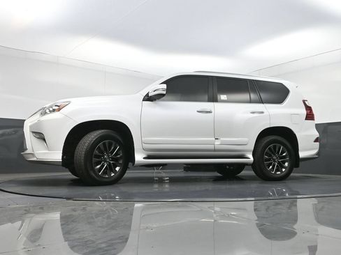 Used 2019 Lexus GX 460 Luxury AWD/4WD image 31