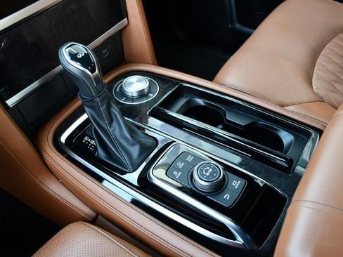 Used 2024 INFINITI QX80 Sensory AWD/4WD image 39