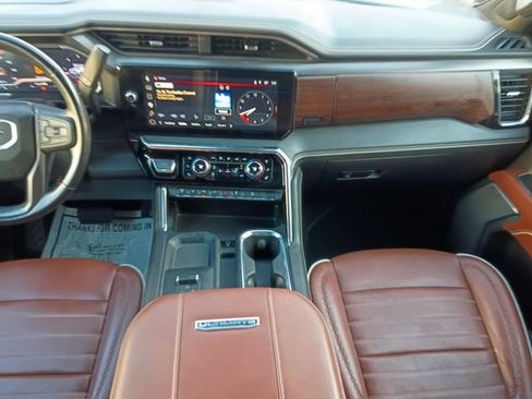 Used 2025 GMC Sierra 2500 Denali Ultimate AWD/4WD image 20