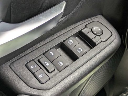 New 2026 RAM 1500 Express AWD/4WD image 22