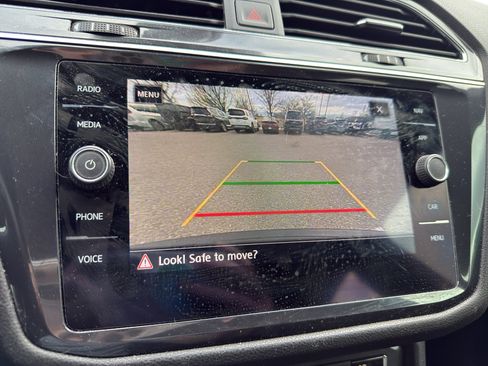 Used 2020 Volkswagen Tiguan SEL Premium R-Line image 8