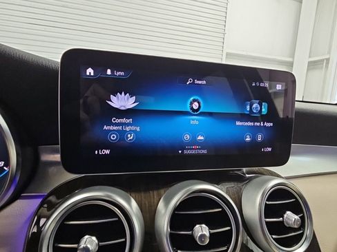 Used 2022 Mercedes-Benz GLC 300 image 16
