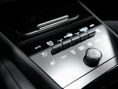 New 2026 Porsche Cayenne Coupe image 22