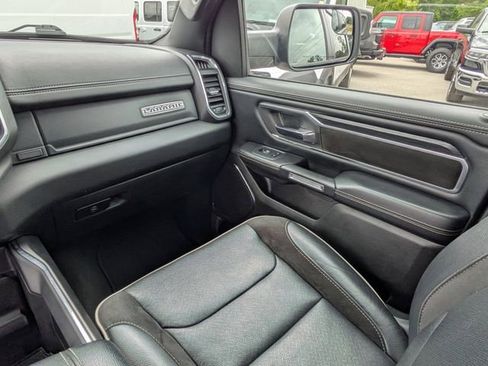 Used 2024 RAM 1500 Laramie RWD image 18