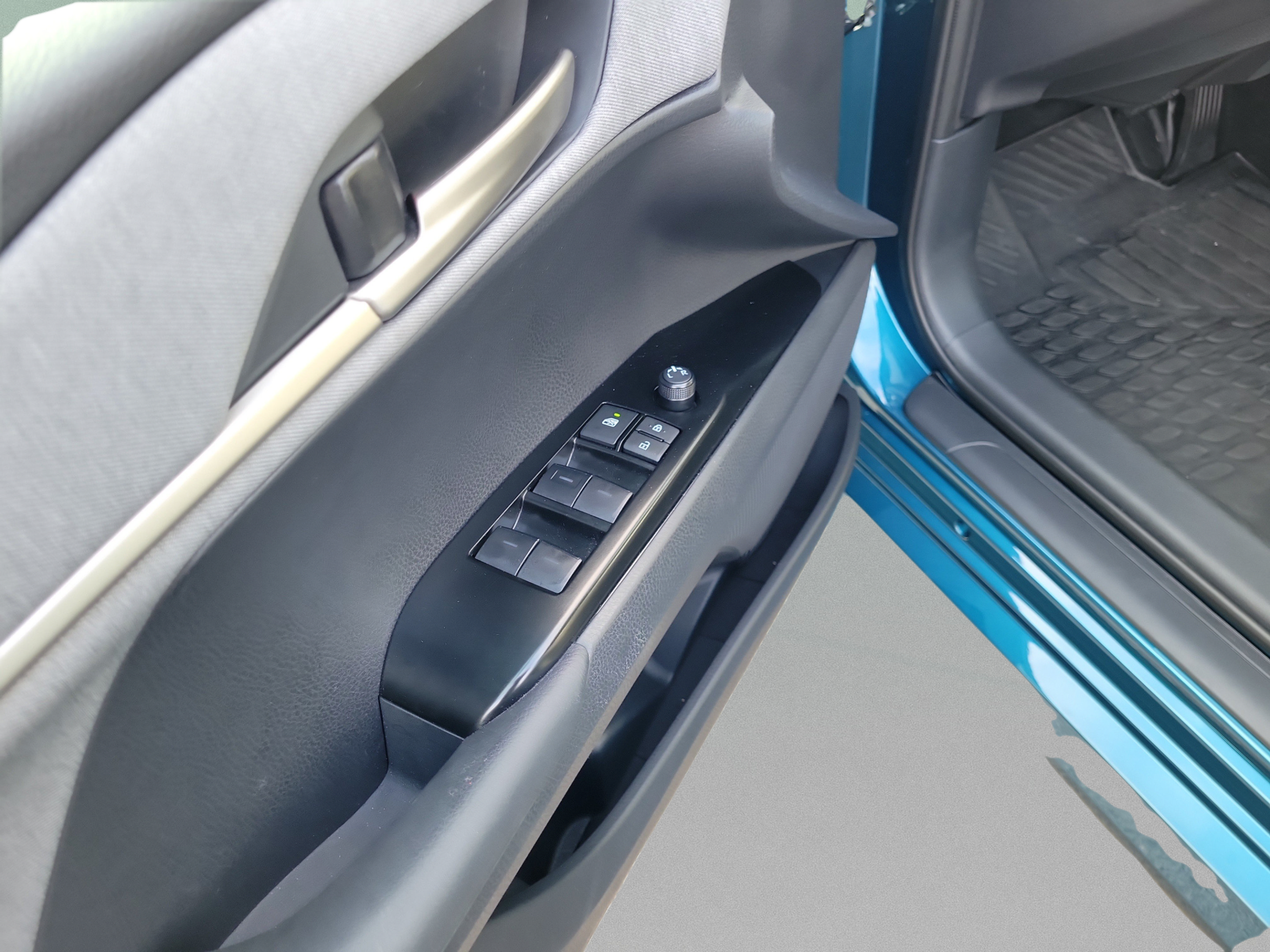 Certified 2026 Toyota Camry LE FWD image 12