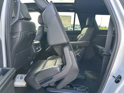 New 2025 Ford Expedition Max Platinum w/ Stealth Performance Package image 41