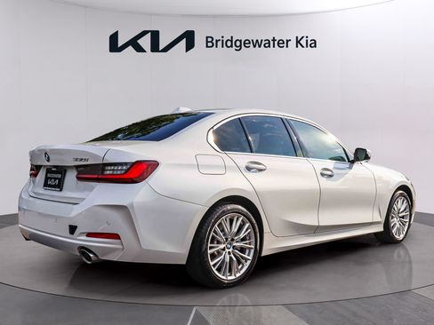 Used 2024 BMW 330i xDrive Sedan w/ Premium Package AWD/4WD image 6