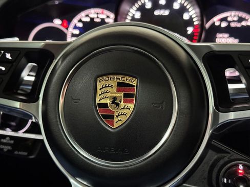 Used 2022 Porsche Cayenne GTS image 21