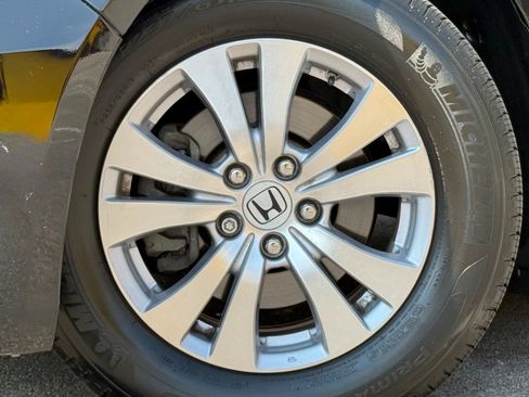 Used 2016 Honda Odyssey EX-L image 26