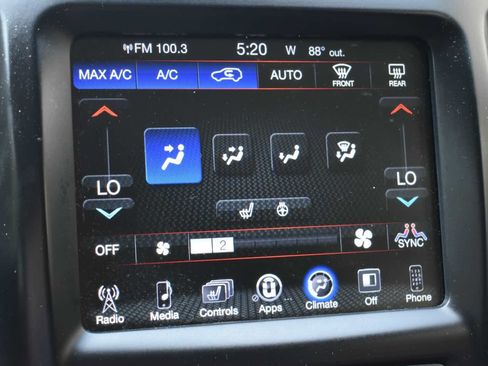 Used 2018 Jeep Cherokee Limited AWD/4WD image 24