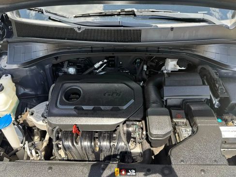 Used 2019 Kia Sorento LX image 35