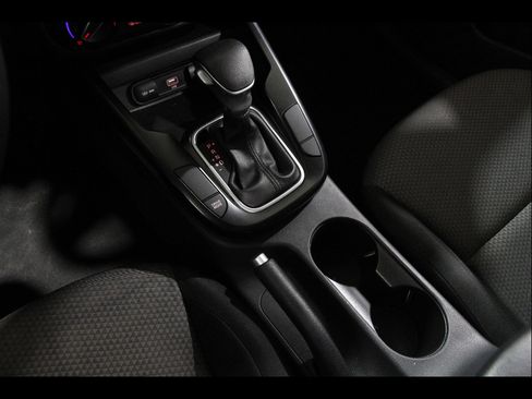 Used 2020 Kia Soul LX FWD image 14