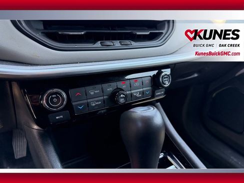 Used 2025 Jeep Compass Limited AWD/4WD image 14