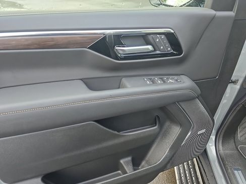 New 2026 Chevrolet Tahoe Premier AWD/4WD image 14
