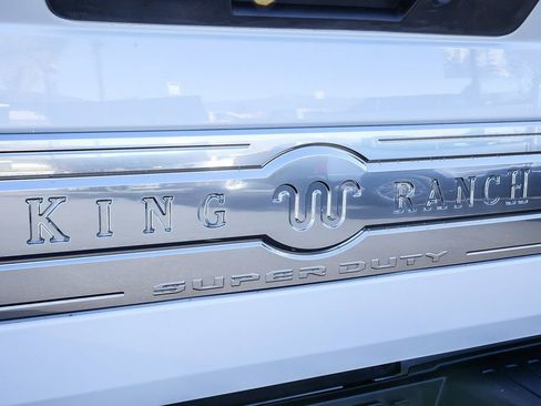 Used 2021 Ford F250 King Ranch w/ King Ranch Ultimate Package image 11