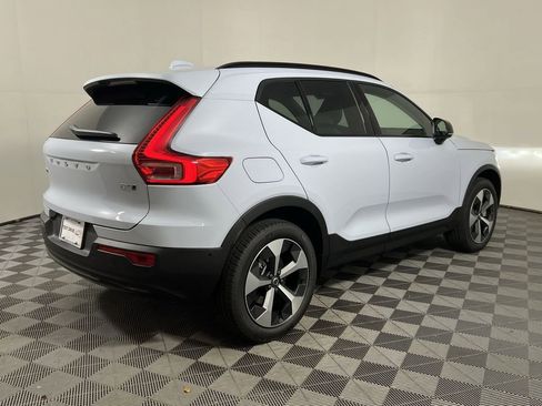 New 2026 Volvo XC40 B5 Plus w/ Protection Package Premier image 8