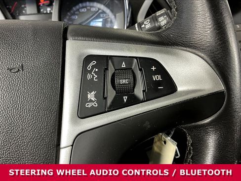 Used 2016 GMC Terrain SLT w/ Open Road Package FWD image 11