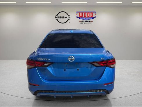 Used 2021 Nissan Sentra SV image 3
