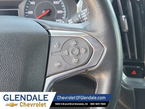 Certified 2023 Chevrolet Traverse LT FWD image 31