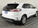 Used 2023 Ford Edge SEL image 6