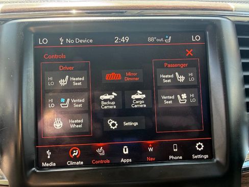 Used 2018 RAM 3500 Laramie AWD/4WD image 25