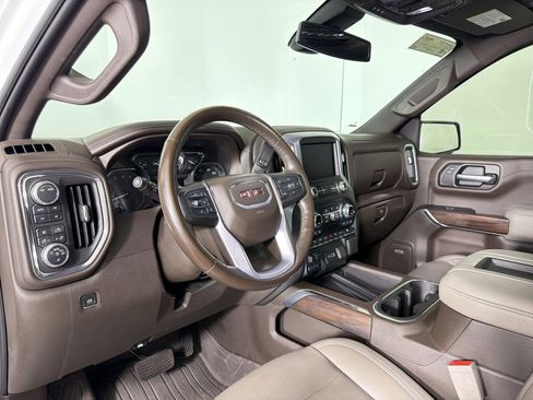 Used 2020 GMC Sierra 1500 SLT w/ SLT Premium Plus Package image 3
