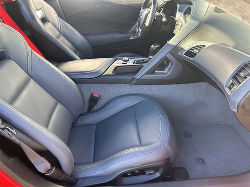 Used 2016 Chevrolet Corvette Z06 w/ 3LZ Preferred Equipment Group image 9