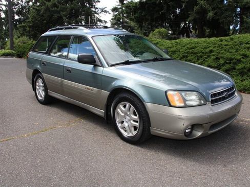 Used 2002 Subaru Outback Wagon AWD/4WD image 2