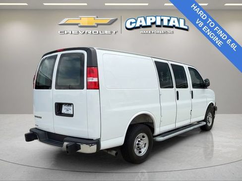 Used 2025 Chevrolet Express 2500 w/ Driver Convenience Package RWD image 5