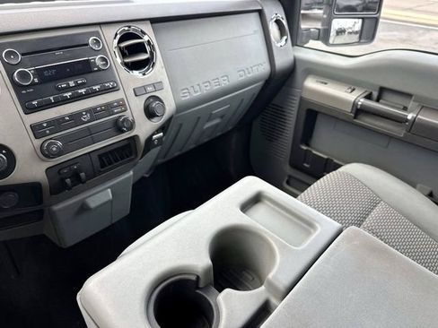 Used 2016 Ford F250 XLT AWD/4WD image 15