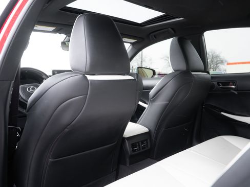 Used 2023 Lexus IS 350 F Sport image 27