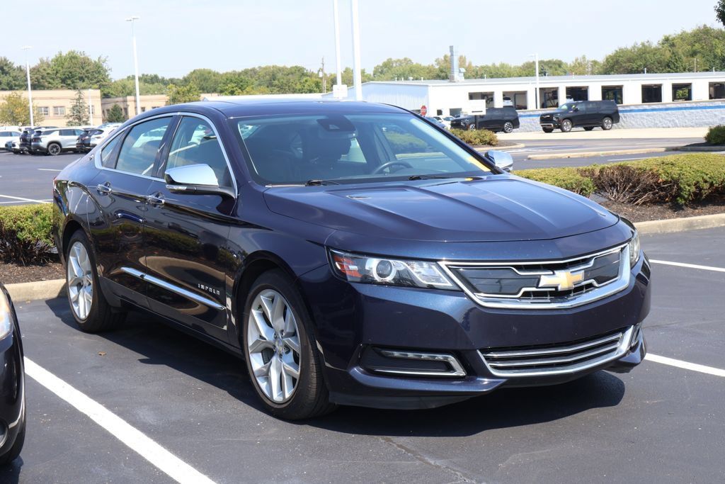 Used 2016 Chevrolet Impala LTZ w/ Enhanced Convenience Package FWD image 3