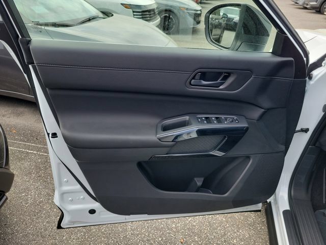 New 2026 Nissan Pathfinder SV FWD image 5