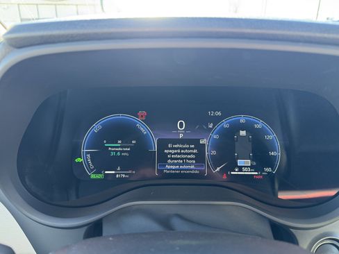 Used 2025 Toyota Sienna Platinum image 23