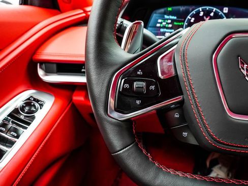 Used 2023 Chevrolet Corvette Stingray Premium Conv w/ Z51 Performance Package RWD image 36