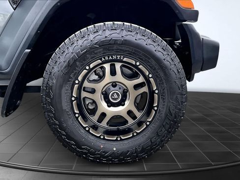 Used 2020 Jeep Wrangler Unlimited Sport S image 34