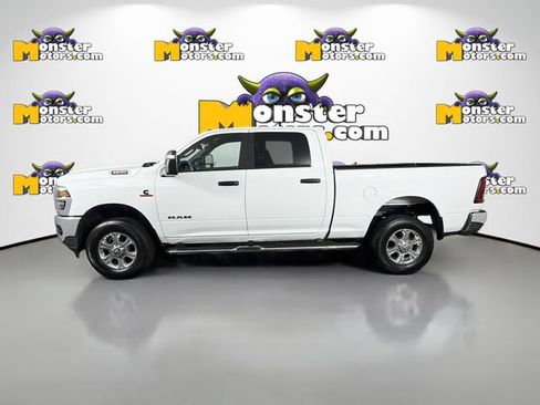 Used 2025 RAM 2500 Big Horn AWD/4WD image 8