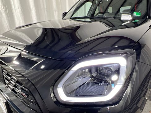 Used 2025 MINI Cooper Countryman John Cooper Works w/ Comfort Package Max image 13