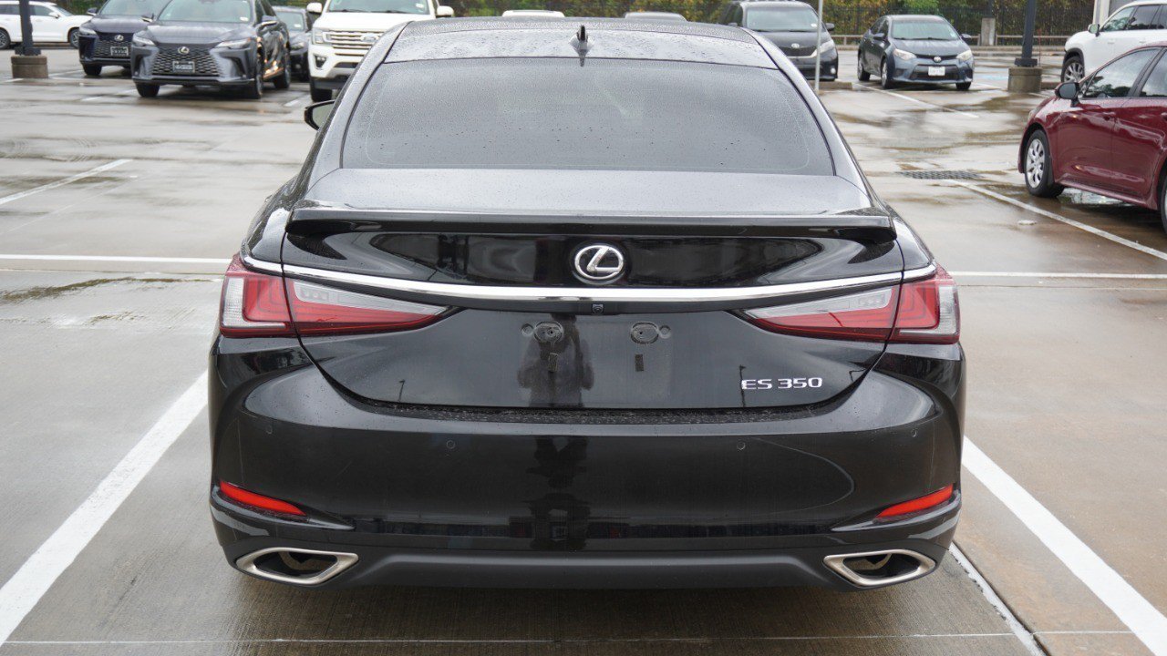 Used 2024 Lexus ES 350 Ultra Luxury w/ Accessory Package (Z2) FWD image 7