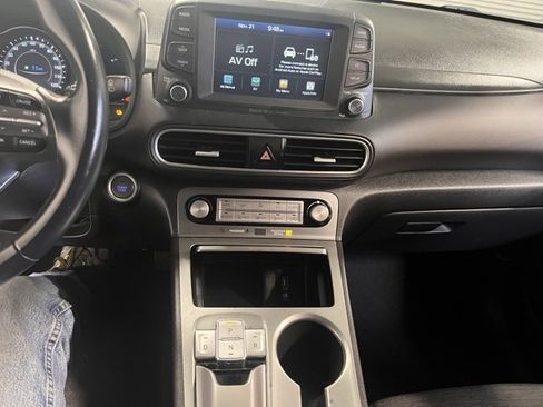 Used 2020 Hyundai Kona SEL image 28