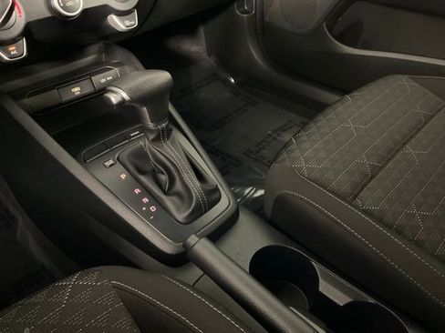 Used 2023 Kia Rio LX image 18