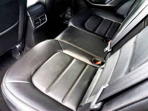 Used 2022 MAZDA CX-5 AWD 2.5 S w/ Premium Package image 27