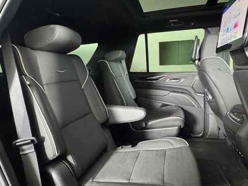 Used 2024 Cadillac Escalade Sport w/ LPO, ONYX Package AWD/4WD image 27