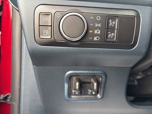 New 2026 Ford Maverick Lariat w/ Black Appearance Package image 15