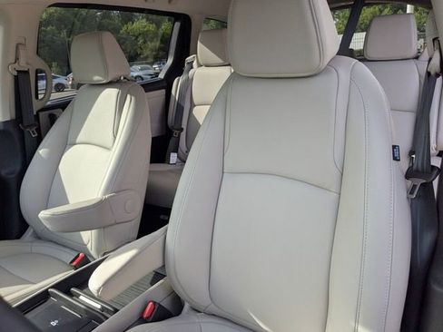Certified 2026 Honda Odyssey EX-L image 28