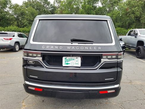 Used 2022 Jeep Grand Wagoneer Series I image 9
